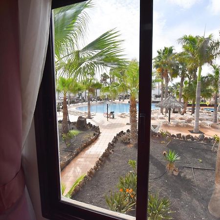 Book Jet - Oasis Pool View Apartment Corralejo Esterno foto