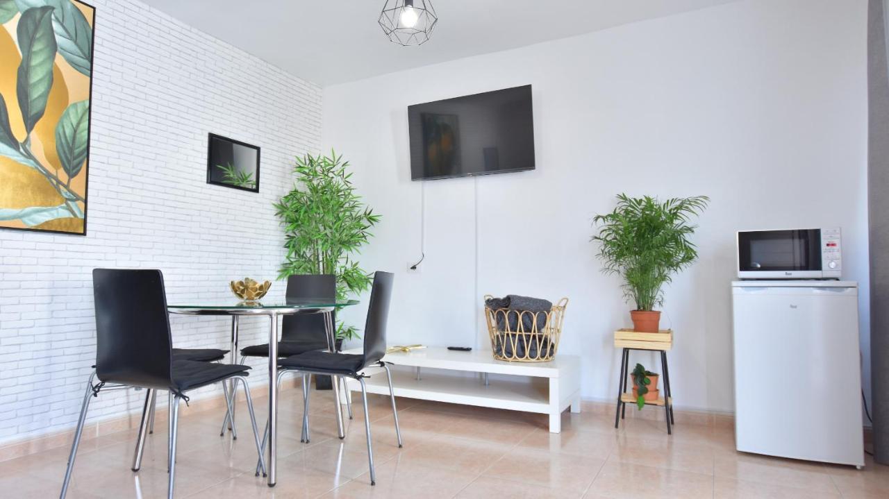 Book Jet - Oasis Pool View Apartment Corralejo Esterno foto