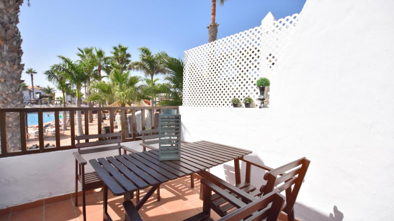 Book Jet - Oasis Pool View Apartment Corralejo Esterno foto