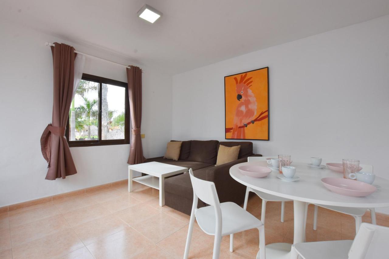 Book Jet - Oasis Pool View Apartment Corralejo Esterno foto
